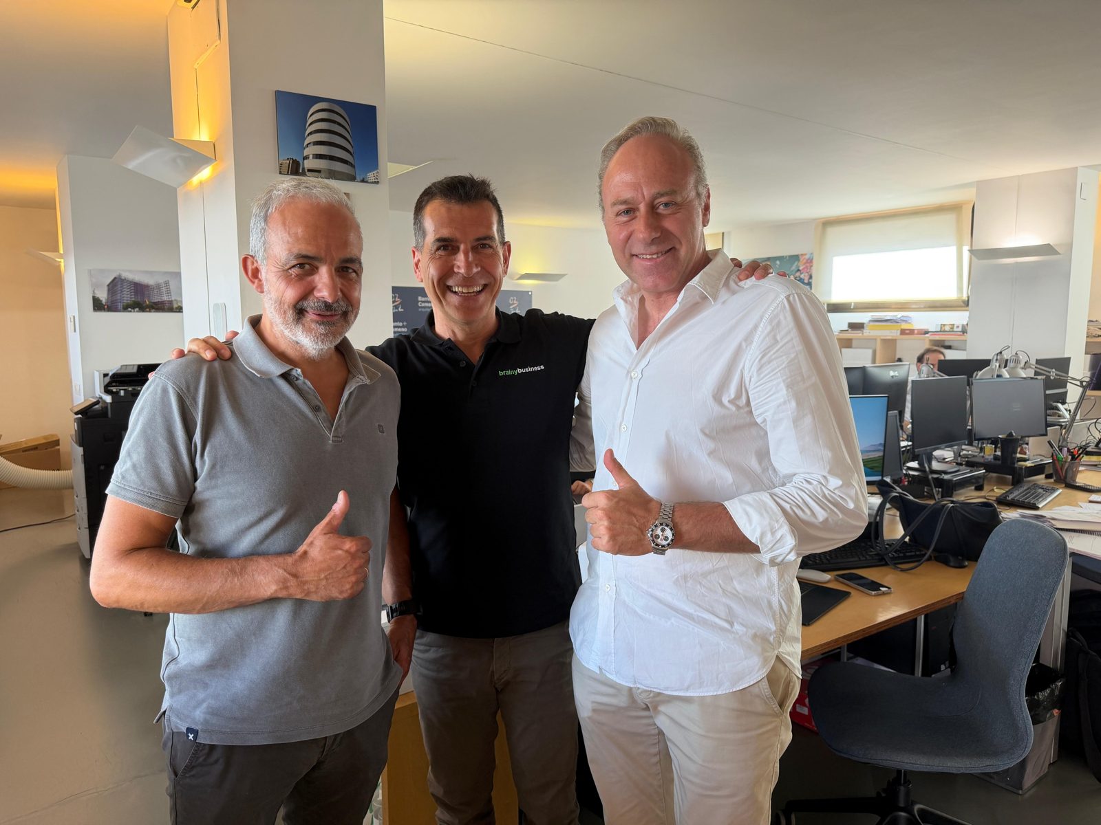 Firma del acuerdo estratégico entre BrainyBusiness y el estudio de arquitectura Barrio+Cameno en Burgos